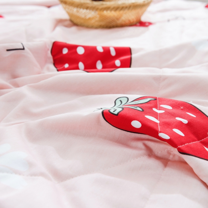 91家纺网 家纺一手货源 找家纺 棉生活 2019新款全棉棉花夏被 大草莓