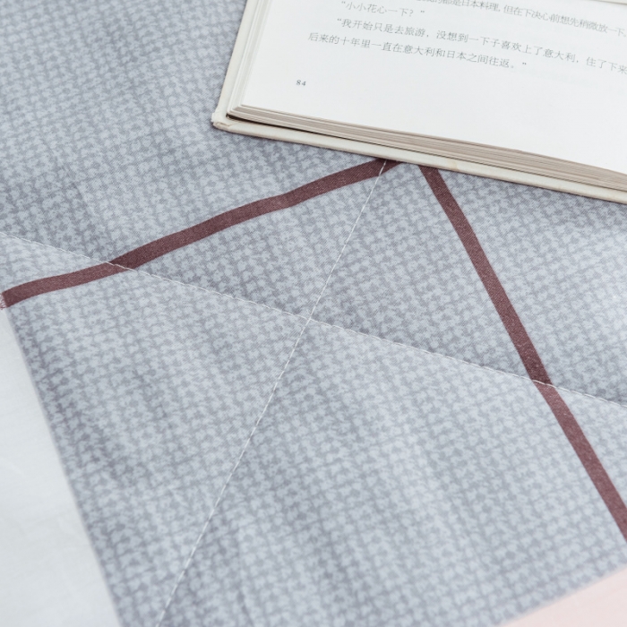 91家纺网 家纺一手货源 找家纺 棉生活 2019新款全棉棉花夏被 绅士咖