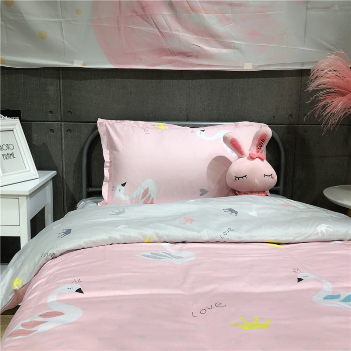 91家纺网 家纺一手货源 找家纺 棉生活 2019新款学生三件套 奥利亚