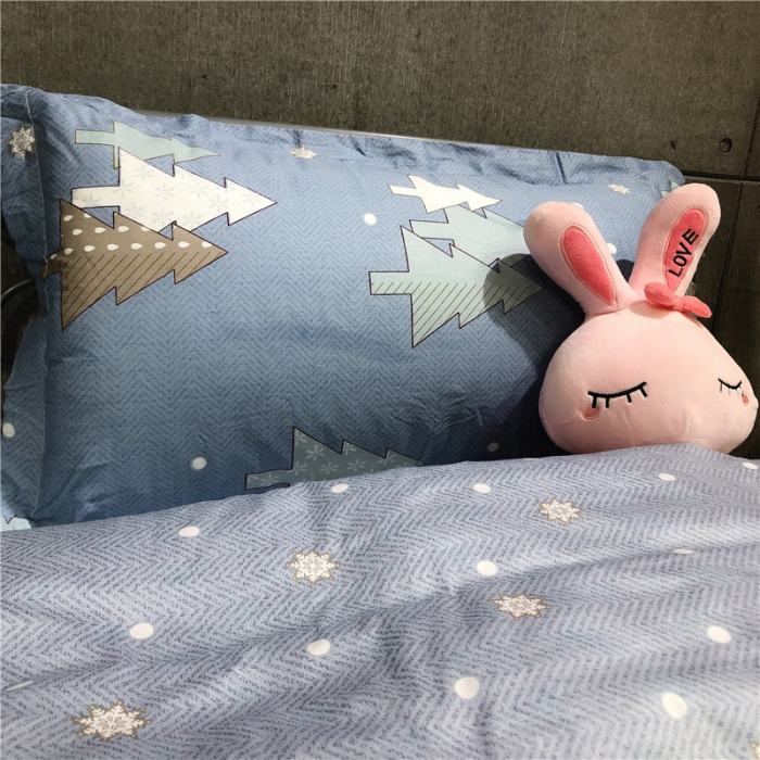 91家纺网 家纺一手货源 找家纺 棉生活 2019新款学生三件套 北欧森林