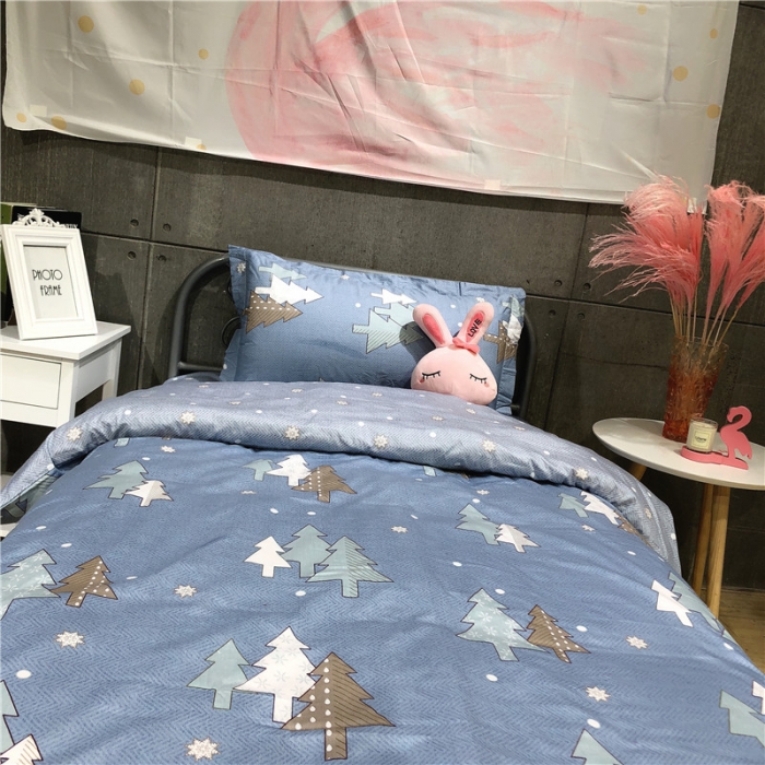 91家纺网 家纺一手货源 找家纺 棉生活 2019新款学生三件套 北欧森林