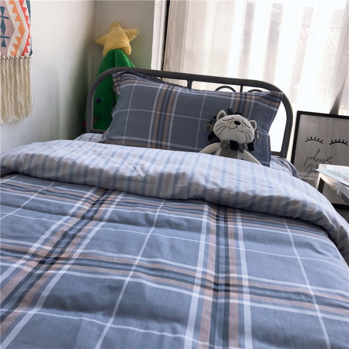 91家纺网 家纺一手货源 找家纺 棉生活 2019新款学生三件套 君雅华格灰