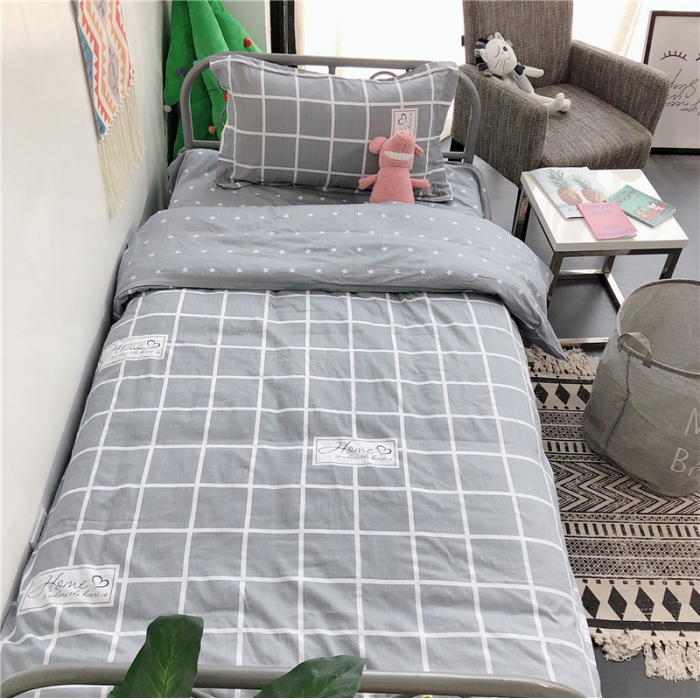 91家纺网 家纺一手货源 找家纺 棉生活 2019新款学生三件套 塞洛克灰