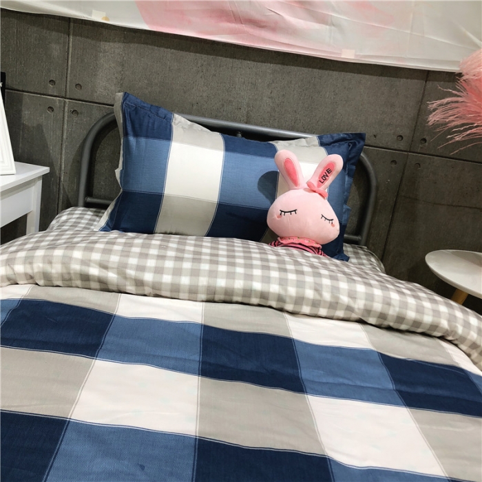 91家纺网 家纺一手货源 找家纺 棉生活 2019新款学生三件套 塞维利亚