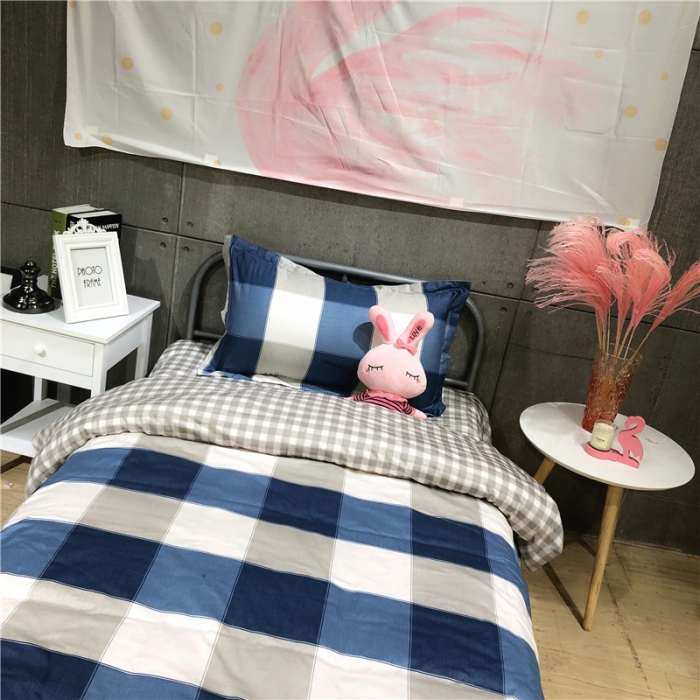 91家纺网 家纺一手货源 找家纺 棉生活 2019新款学生三件套 塞维利亚