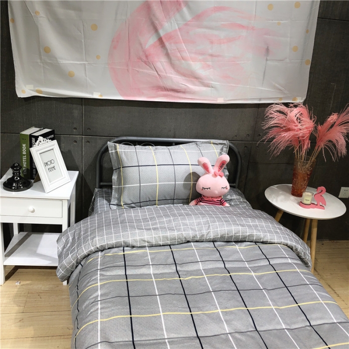 91家纺网 家纺一手货源 找家纺 棉生活 2019新款学生三件套 绅士咖