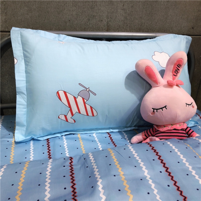 91家纺网 家纺一手货源 找家纺 棉生活 2019新款学生三件套 探索太空蓝