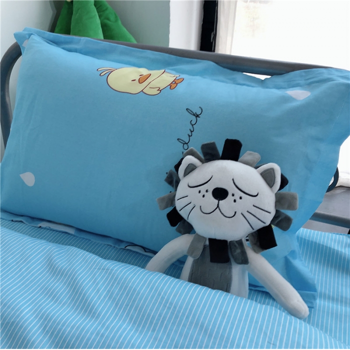 91家纺网 家纺一手货源 找家纺 棉生活 2019新款学生三件套 小黄鸭蓝