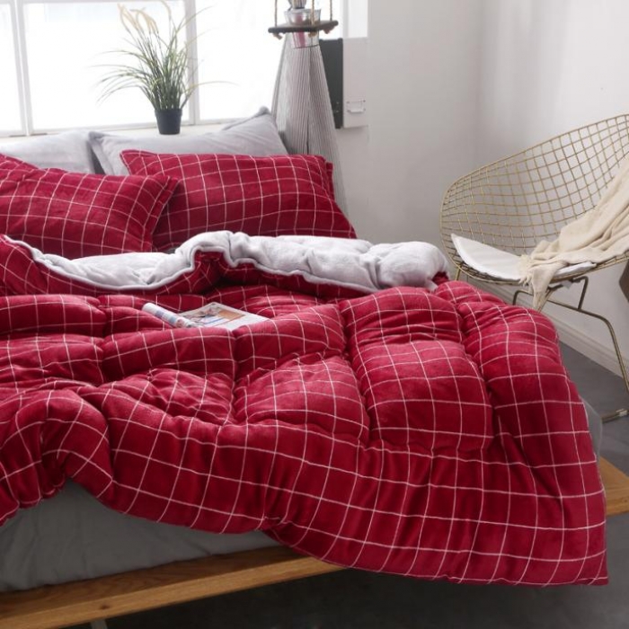 91家纺网 家纺一手货源 找家纺 米莱家纺 2018无印风双面法兰绒冬被 格调红