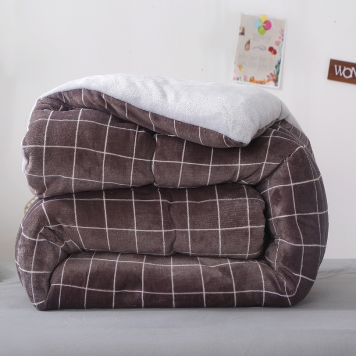 91家纺网 家纺一手货源 找家纺 米莱家纺 2018无印风双面法兰绒冬被 格调灰