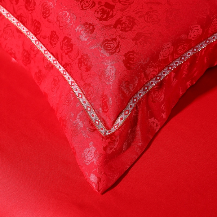 91家纺网 家纺一手货源 找家纺 玫瑰之恋大红 2019新款柔丝棉提花四件套 纯棉全棉贡缎婚庆
