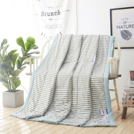 91家纺网 家纺一手货源 找家纺 佑泽家纺 新款无印良品水洗棉夏被 绿条纹