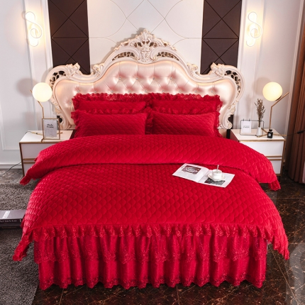 91家纺网 家纺一手货源 找家纺 （总）恒爱家纺2021新款翩翩花舞水晶绒夹棉蕾丝四件套床裙款