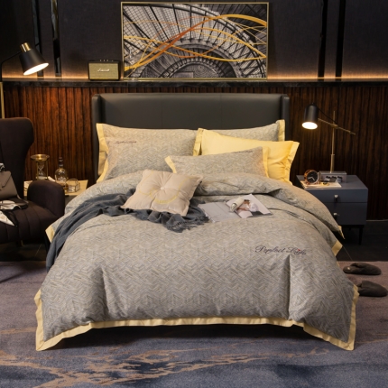 91家纺网 家纺一手货源 找家纺 （总）帅露家纺 新款肌理磨毛绣花压边款四件套