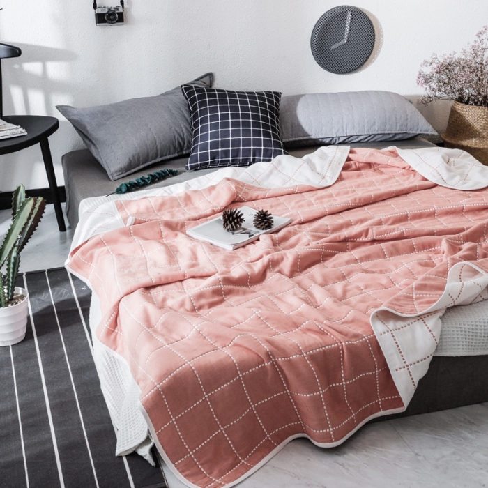 91家纺网 家纺一手货源 找家纺 朴尔家纺 夏季毛巾被纯棉毛毯被夏被毯子空调被时尚虚线-粉色