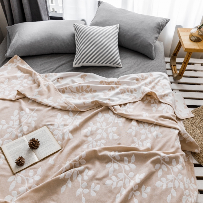 91家纺网 家纺一手货源 找家纺 朴尔家纺 2020年新款双层全棉纱布毛巾被 枝繁叶茂-驼