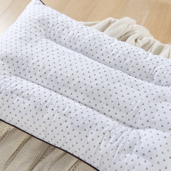 91家纺网 家纺一手货源 找家纺 乐秀家纺 儿童枕珍珠棉枕芯30*50cm 枕头芯