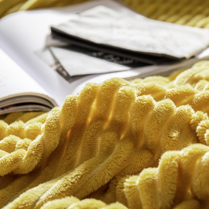 91家纺网 家纺一手货源 找家纺 金奇达 2019休闲宽边魔法绒四件套 宽边姜黄