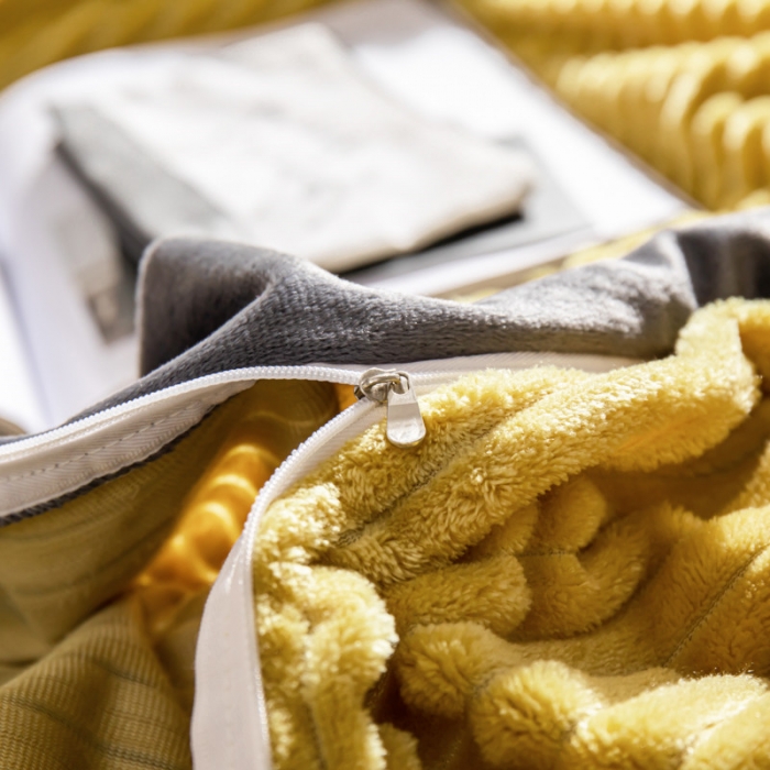 91家纺网 家纺一手货源 找家纺 金奇达 2019休闲宽边魔法绒四件套 宽边姜黄