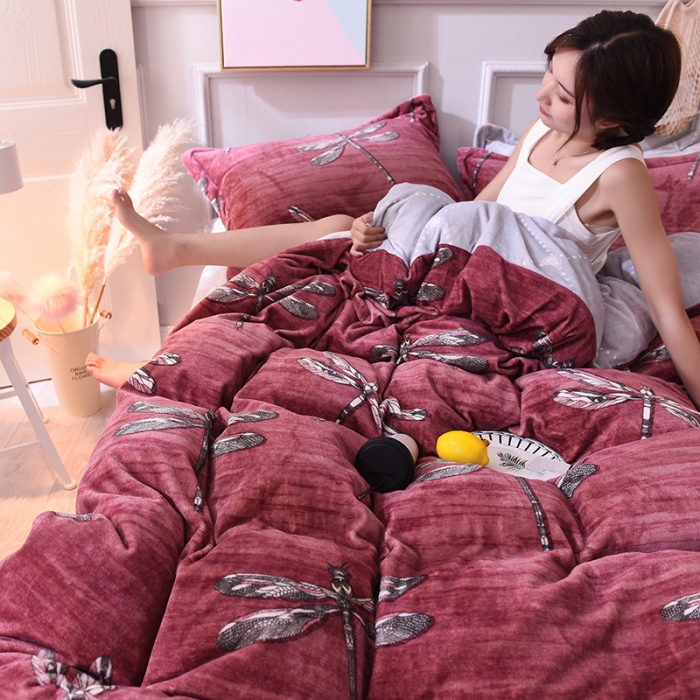 91家纺网 家纺一手货源 找家纺 金奇达 2019新款舒馨绒四件套 暖阳