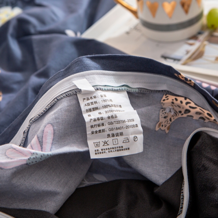 91家纺网 家纺一手货源 找家纺 金奇达 2019新款A棉B绒四件套 花香豹纹蓝