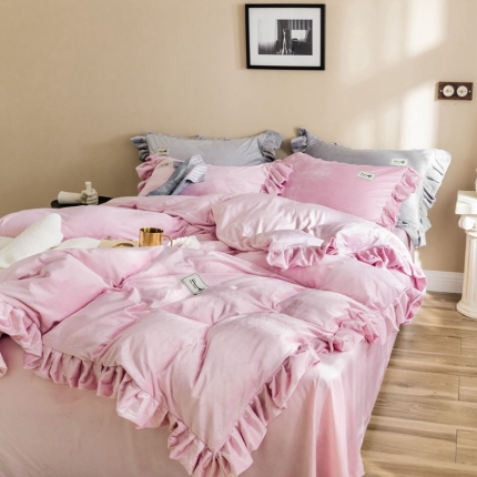 91家纺网 家纺一手货源 找家纺 （总）金奇达 2019公主风荷叶边宝宝绒四件套