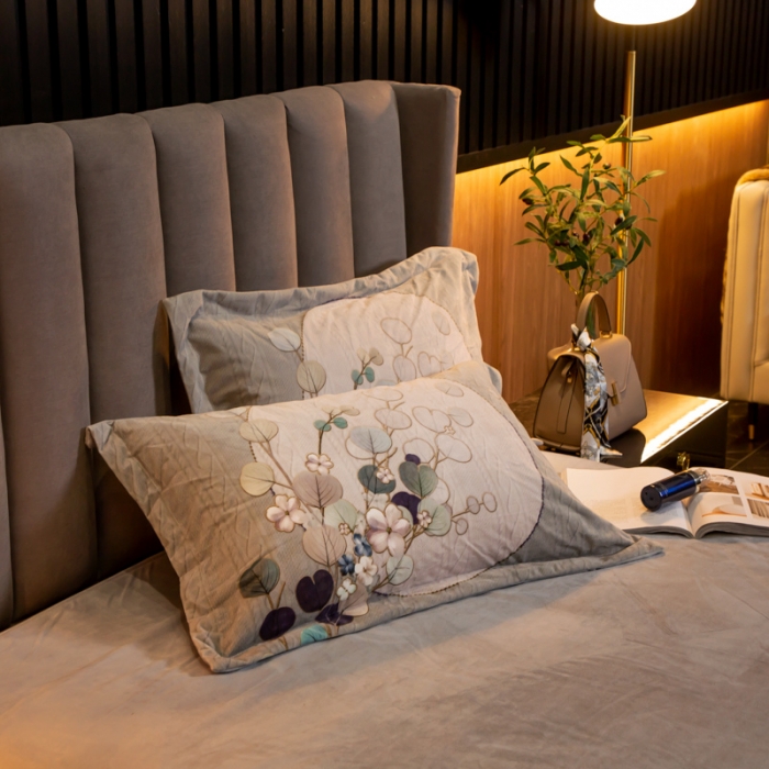 91家纺网 家纺一手货源 找家纺 （总）金奇达 2019大版数码花卉系列宝宝绒四件套