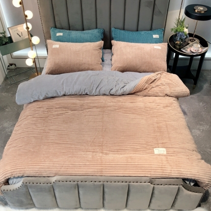 91家纺网 家纺一手货源 找家纺 （总）金奇达 2019新款魔法绒四件套实拍图