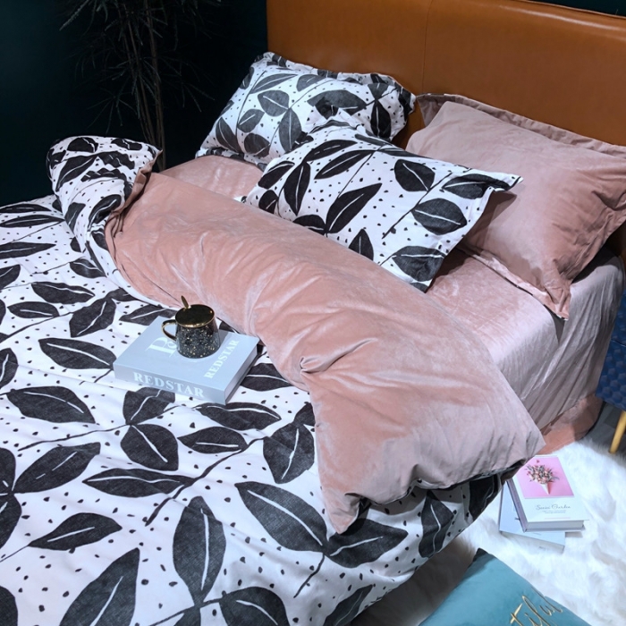 91家纺网 家纺一手货源 找家纺 金奇达 2019新款宝宝绒四件套实拍图 墨叶