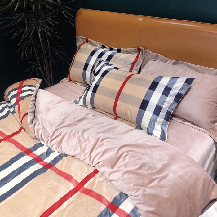 91家纺网 家纺一手货源 找家纺 金奇达 2019新款宝宝绒四件套实拍图 韵格