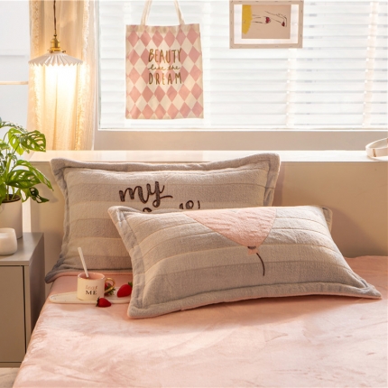 91家纺网 家纺一手货源 找家纺 （总）金奇达 2019新款大版雪花绒单品枕套一对