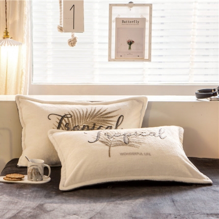 91家纺网 家纺一手货源 找家纺 （总）金奇达 2019新款大版雪花绒单品枕套一对