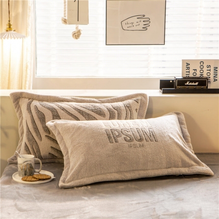 91家纺网 家纺一手货源 找家纺 （总）金奇达 2019新款大版雪花绒单品枕套一对