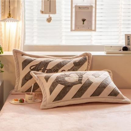 91家纺网 家纺一手货源 找家纺 （总）金奇达 2019新款大版雪花绒单品枕套一对