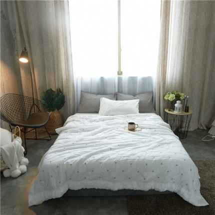 优然居家纺 2017新品夏被 白色