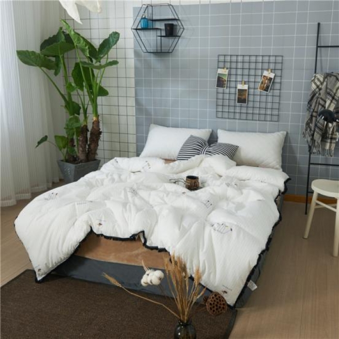 91家纺网 家纺一手货源 找家纺 优然居家纺 冬被系列 冬被-糖果