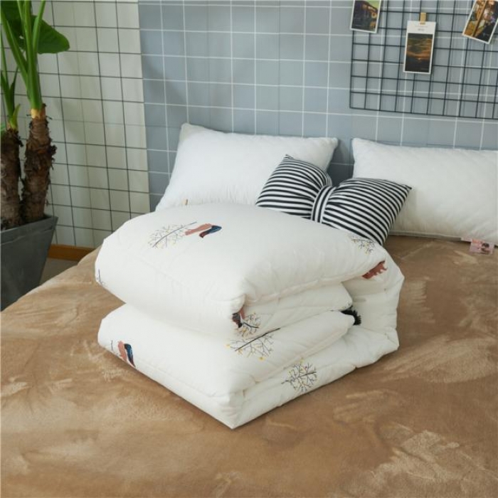 91家纺网 家纺一手货源 找家纺 优然居家纺 冬被系列 冬被-小狐狸