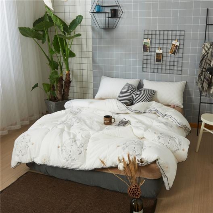 91家纺网 家纺一手货源 找家纺 优然居家纺 冬被系列 立体冬被-锦绣