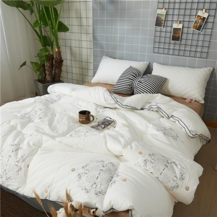 91家纺网 家纺一手货源 找家纺 优然居家纺 冬被系列 立体冬被-锦绣