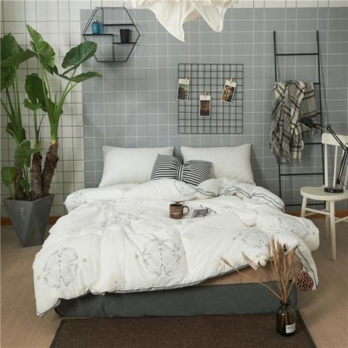 91家纺网 家纺一手货源 找家纺 优然居家纺 冬被系列 立体冬被-锦绣