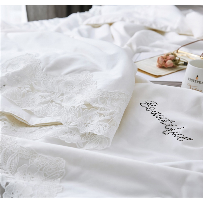 91家纺网 家纺一手货源 找家纺 优然居家纺 2018长绒棉蕾丝花边公主风格夏被 牛奶白