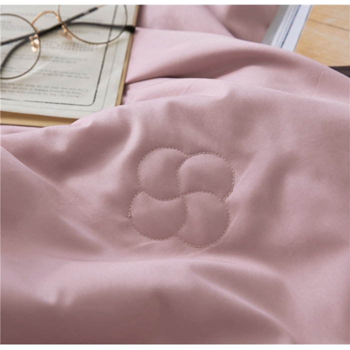 91家纺网 家纺一手货源 找家纺 优然居家纺 2018长绒棉蕾丝花边公主风格夏被 暖心粉