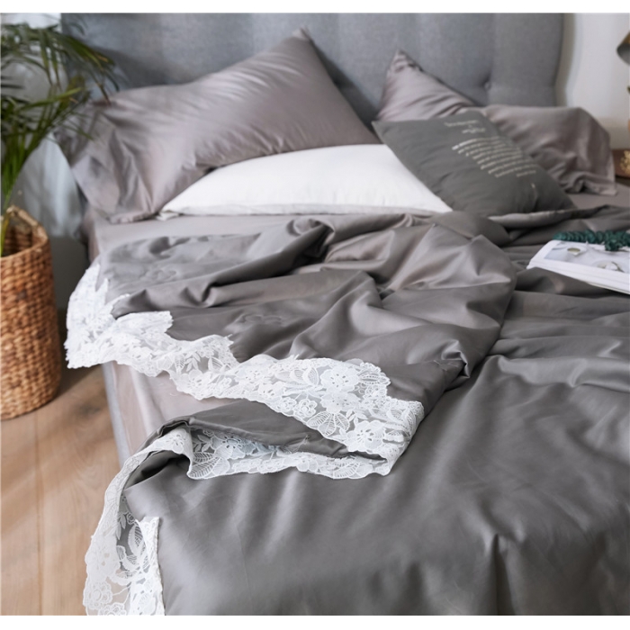 91家纺网 家纺一手货源 找家纺 优然居家纺 2018长绒棉蕾丝花边公主风格夏被 深邃灰
