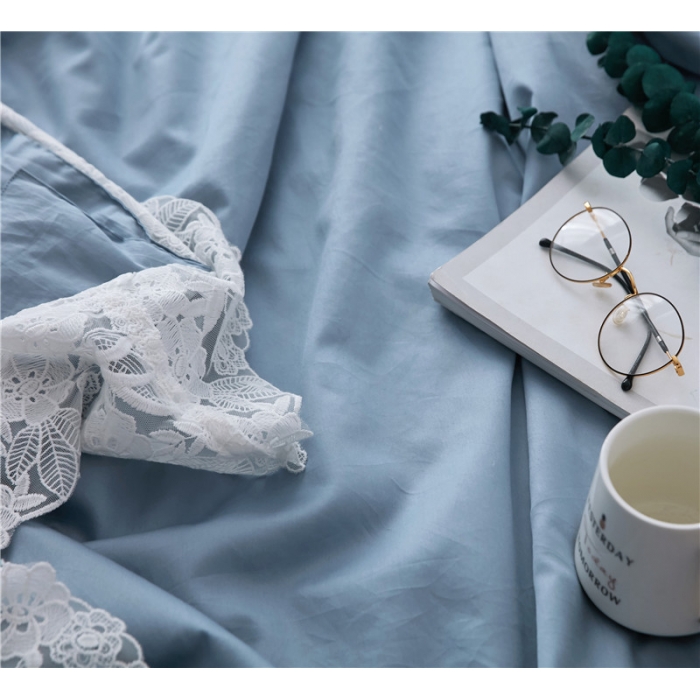 91家纺网 家纺一手货源 找家纺 优然居家纺 2018长绒棉蕾丝花边公主风格夏被 雾霾蓝