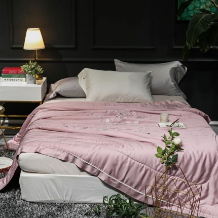 91家纺网 家纺一手货源 找家纺 优然居家居 2018长绒棉公主风格夏被 豆沙色