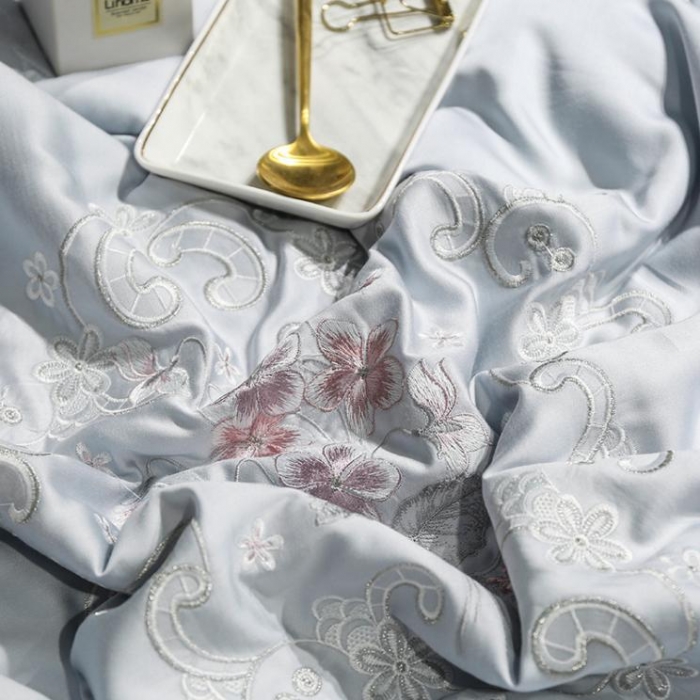 91家纺网 家纺一手货源 找家纺 优然居家居 2018长绒棉公主风格夏被 银色