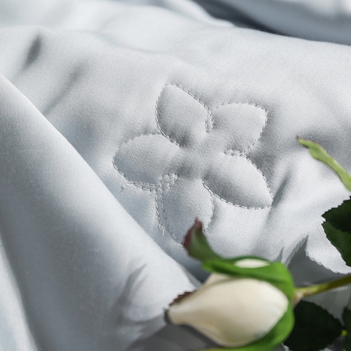 91家纺网 家纺一手货源 找家纺 优然居家居 2018长绒棉公主风格夏被 银色