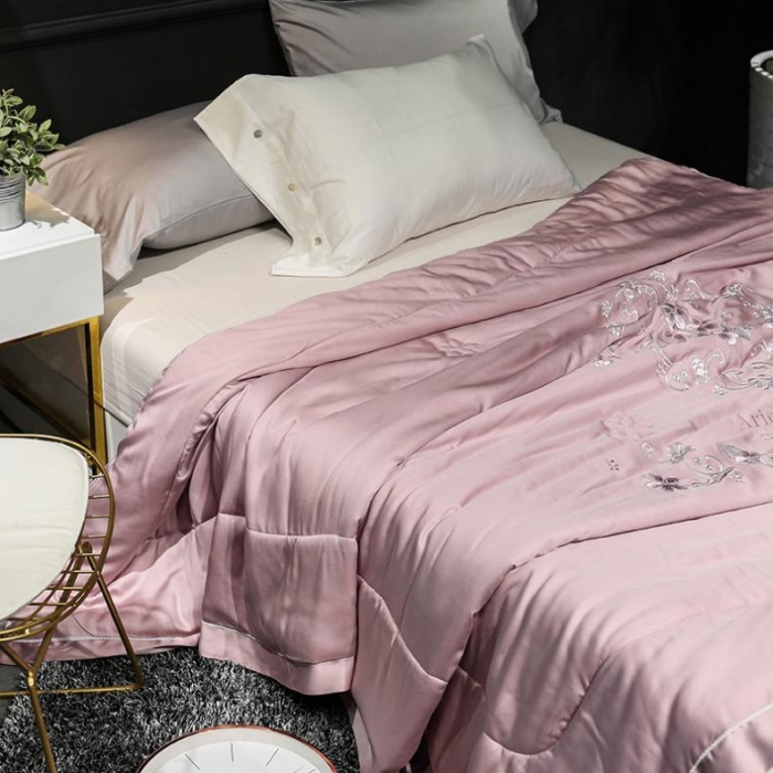 91家纺网 家纺一手货源 找家纺 优然居 50天丝夏被 豆沙色