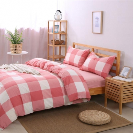 91家纺网 家纺一手货源 找家纺 例外Home 水洗棉四件套床笠款红大格