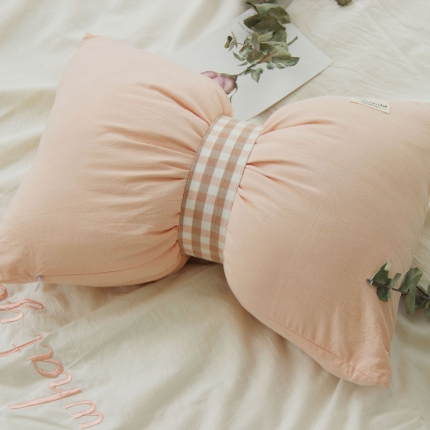 91家纺网 家纺一手货源 找家纺 （总）例外Home 2020新款蝴蝶结抱枕